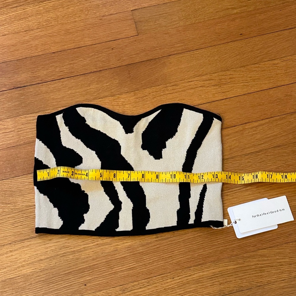 Black and White Bandeau Top Zebra stripe baddie indie - Picture 3 of 5